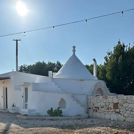 Trullo Moi 4* Ostuni
